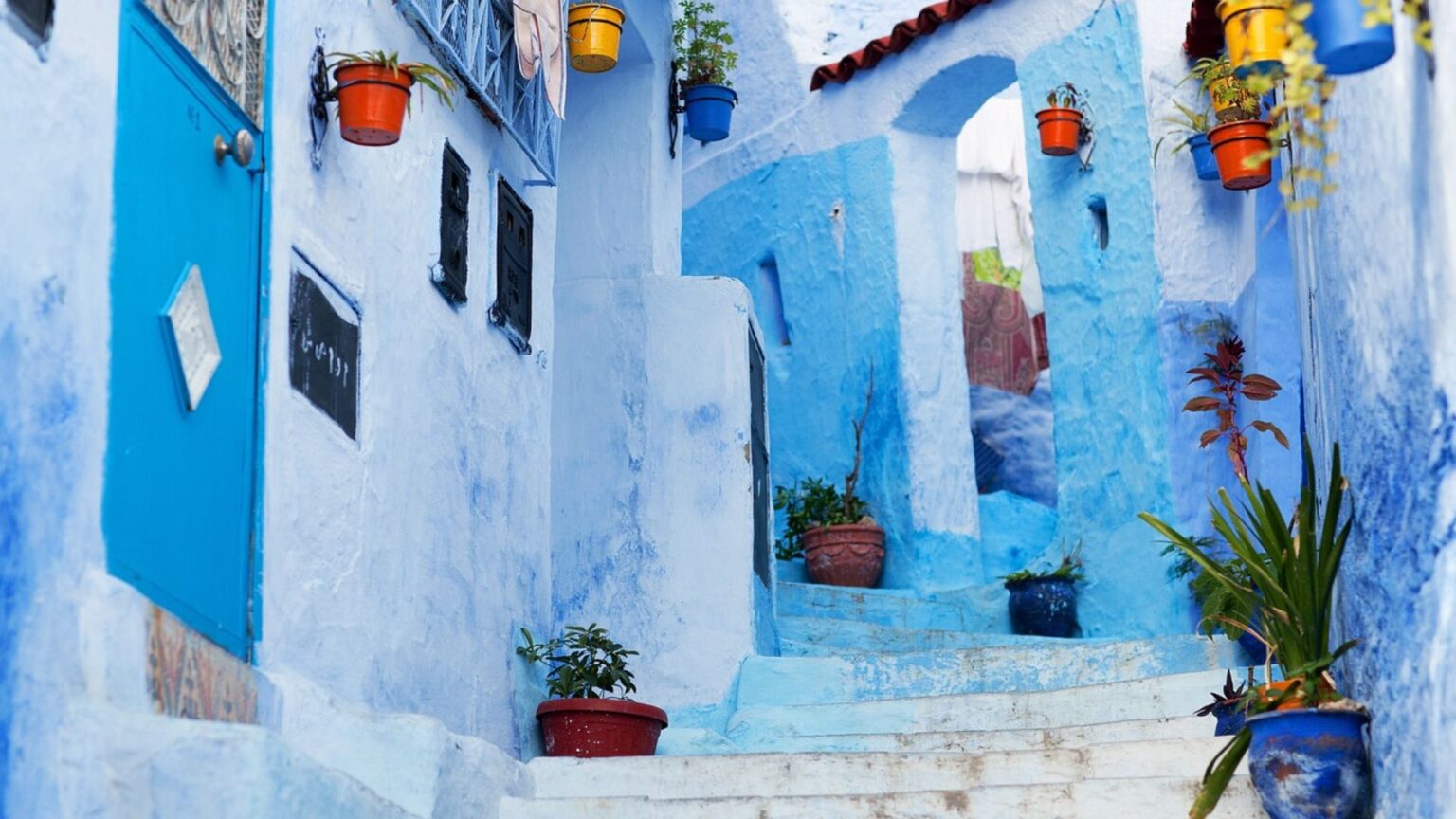 Moroccan alleyway